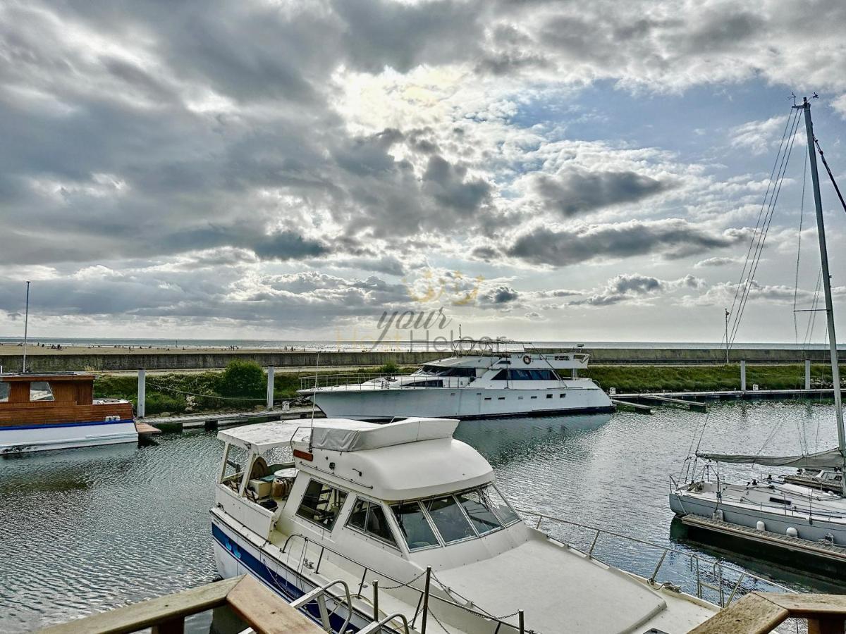 Le Yacht Yourhosthelper Deauville Eksteriør bilde